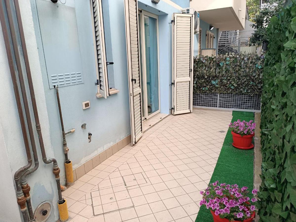 Residence Blu Marine Rimini Eksteriør billede