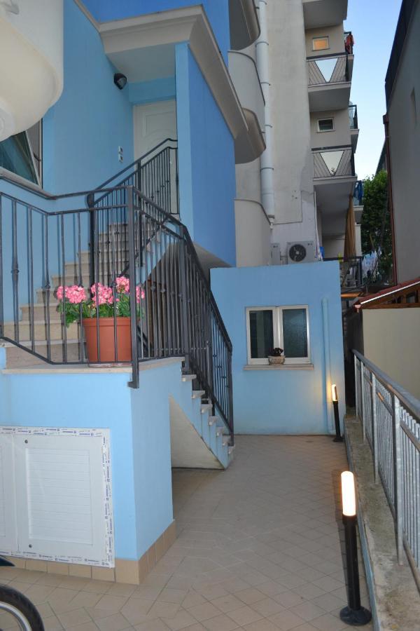Residence Blu Marine Rimini Eksteriør billede