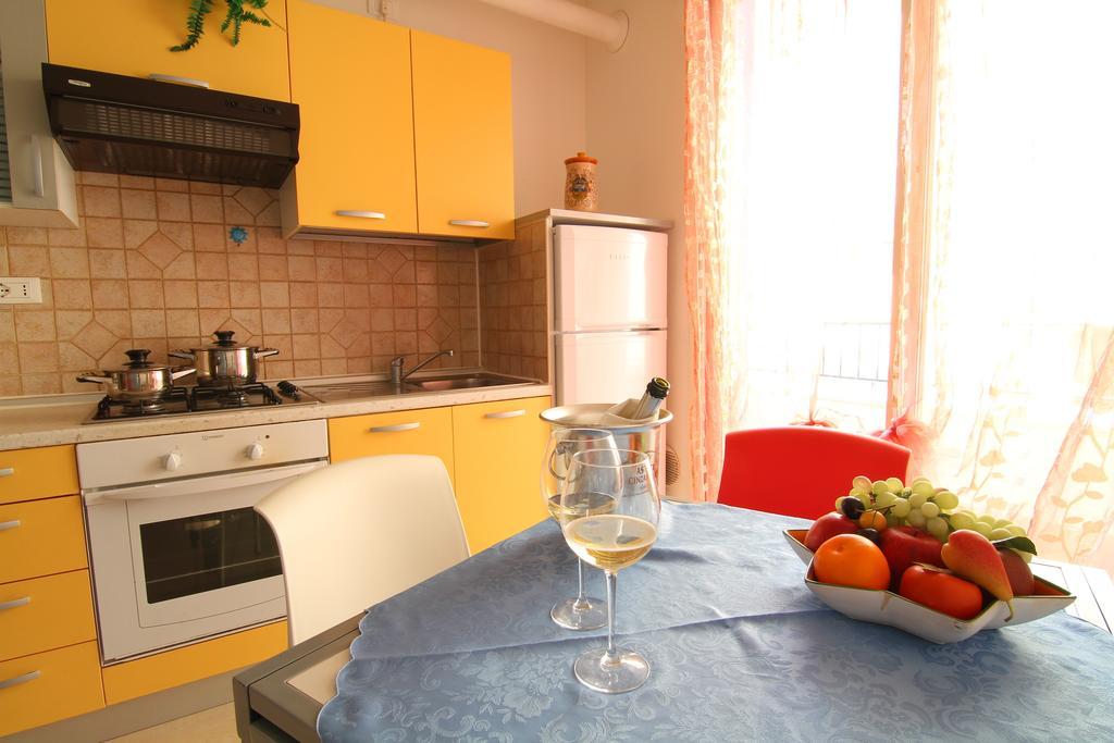 Residence Blu Marine Rimini Værelse billede