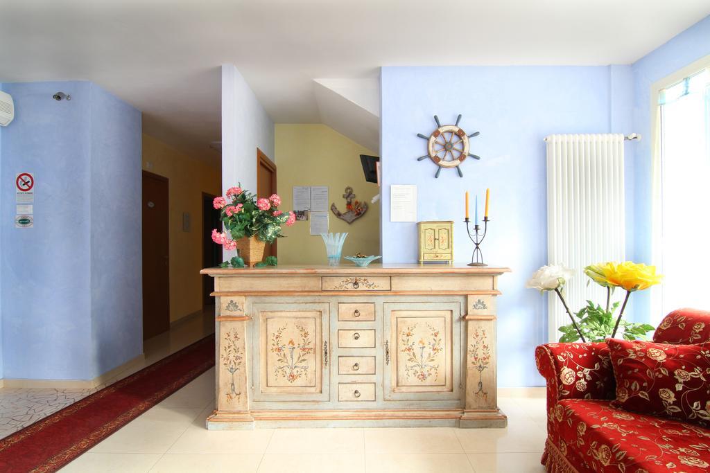 Residence Blu Marine Rimini Eksteriør billede